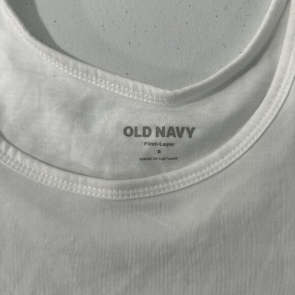 Old Navy Tank Top Womens S White Minimalist Feminine Summer Capsule‎ - Picture 5 of 8